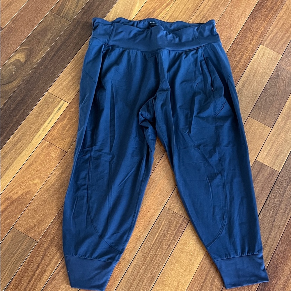 Athleta Distance Jogger 2X Blue Pants
